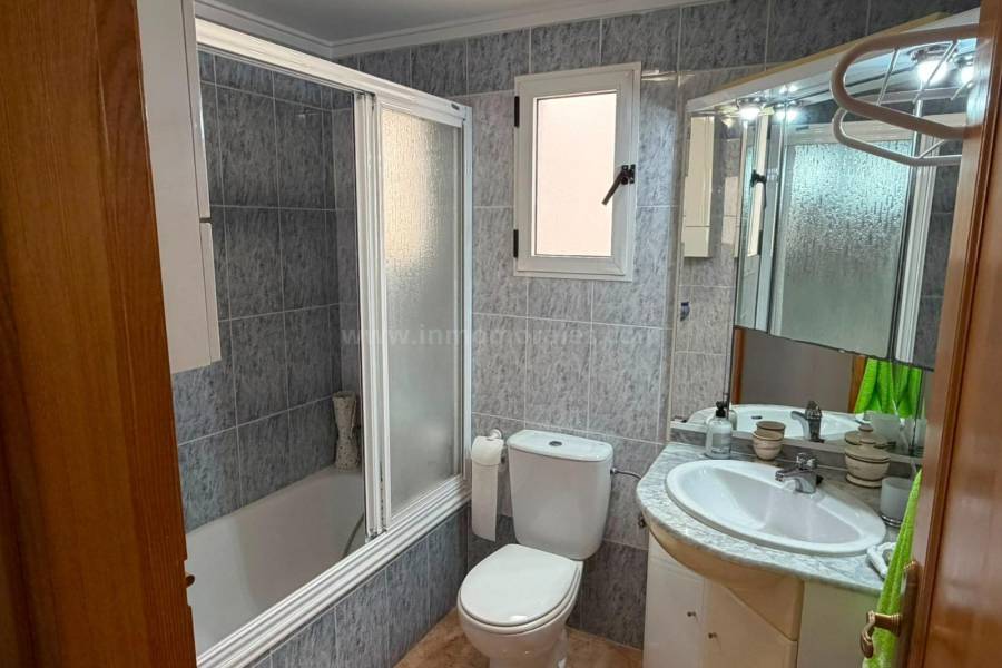 Herverkoop - Appartement - Torrevieja - Centro