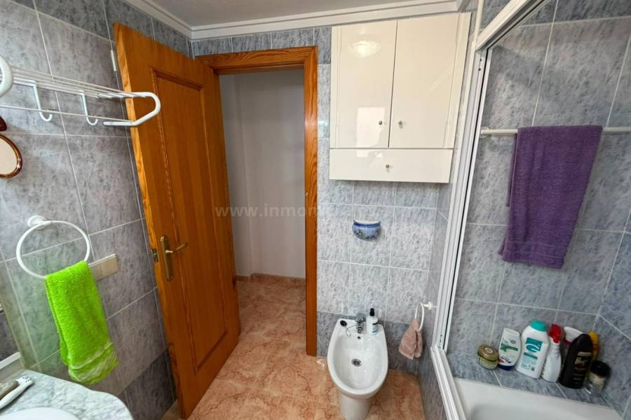 Herverkoop - Appartement - Torrevieja - Centro
