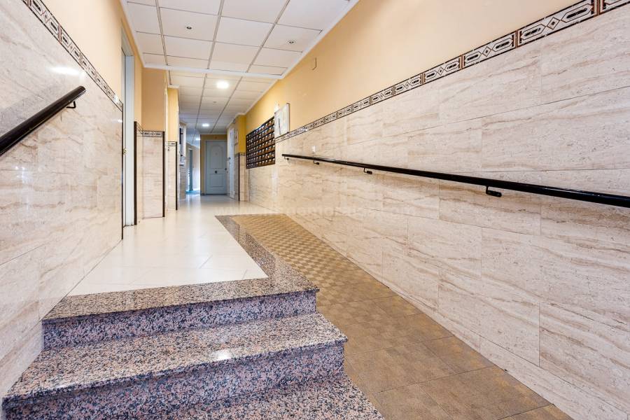 Herverkoop - Appartement - Torrevieja - Playa de los Locos