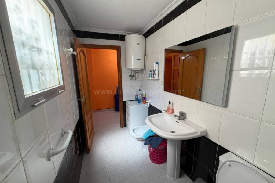 Herverkoop - Appartement - Torrevieja - Playa del Cura