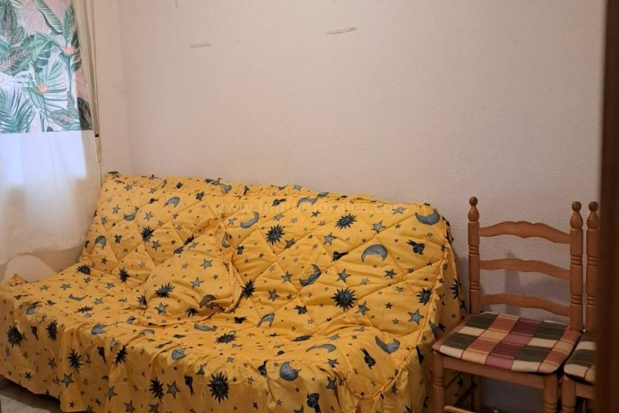 Wiederverkauf - Wohnung/Apartment - Torrevieja - Playa del Cura