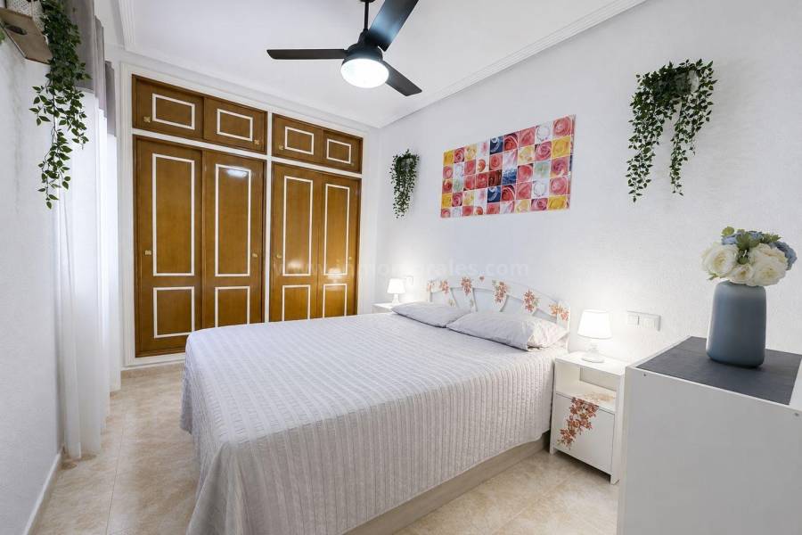 Revente - Appartement - Torrevieja - Centro