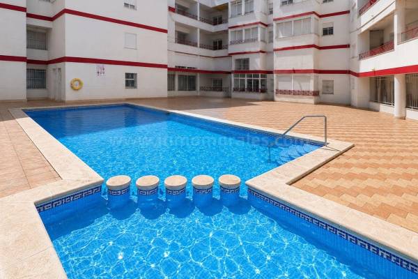 Apartment  - Resale - Torrevieja - Centro