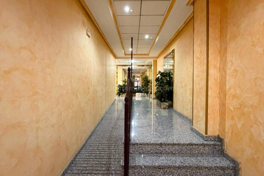 Herverkoop - Appartement - Torrevieja - Playa del Cura