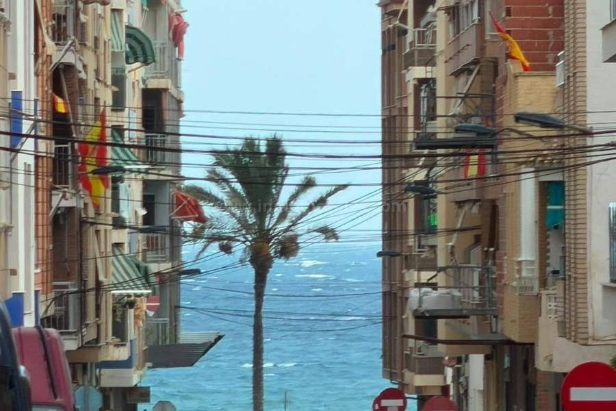 Herverkoop - Appartement - Torrevieja - Playa del Cura