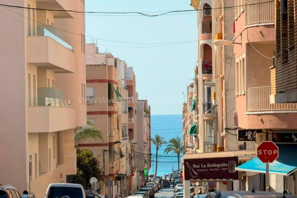 Apartamento / Piso - Venta - Torrevieja - Playa del Cura