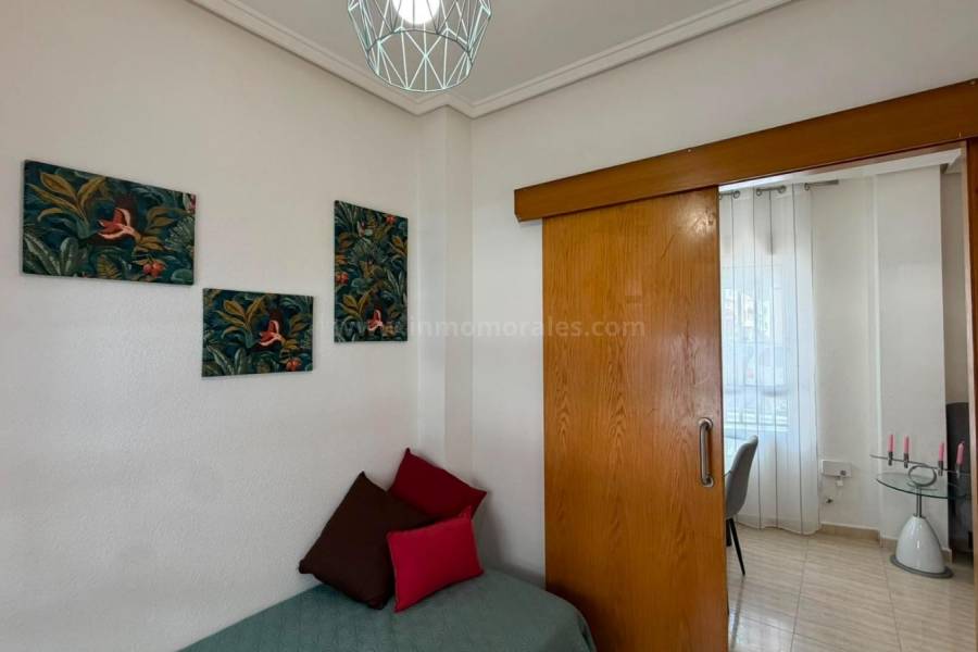 Herverkoop - Appartement - Torrevieja - Playa del Cura