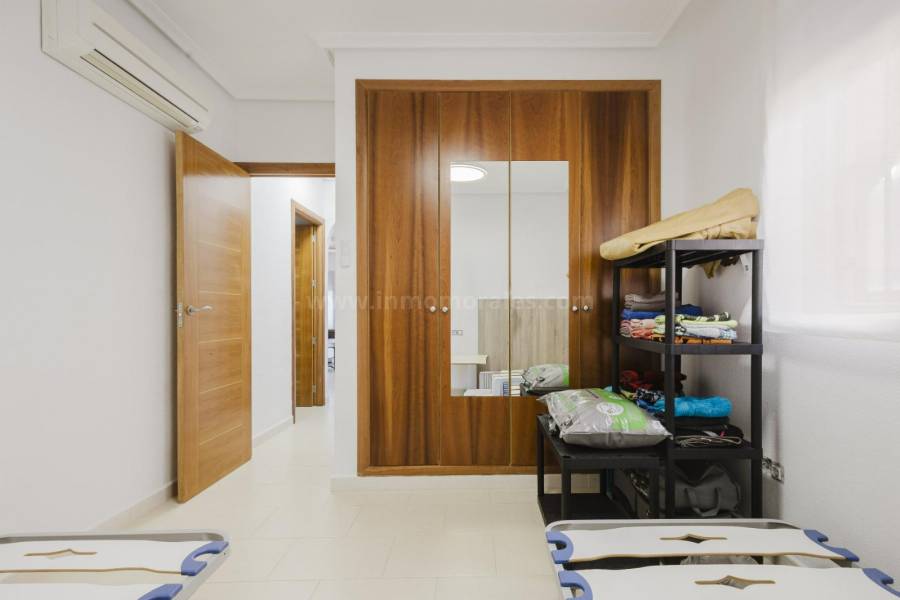 Herverkoop - Vrijstaande woning / villa - Torrevieja - Aguas Nuevas