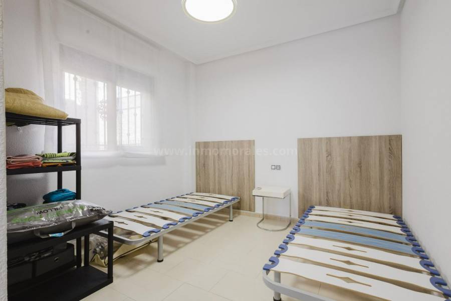 Herverkoop - Vrijstaande woning / villa - Torrevieja - Aguas Nuevas
