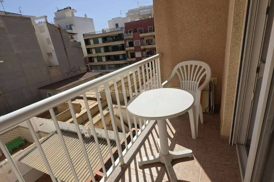 Venta - Apartamento / Piso - Torrevieja - Playa del Cura