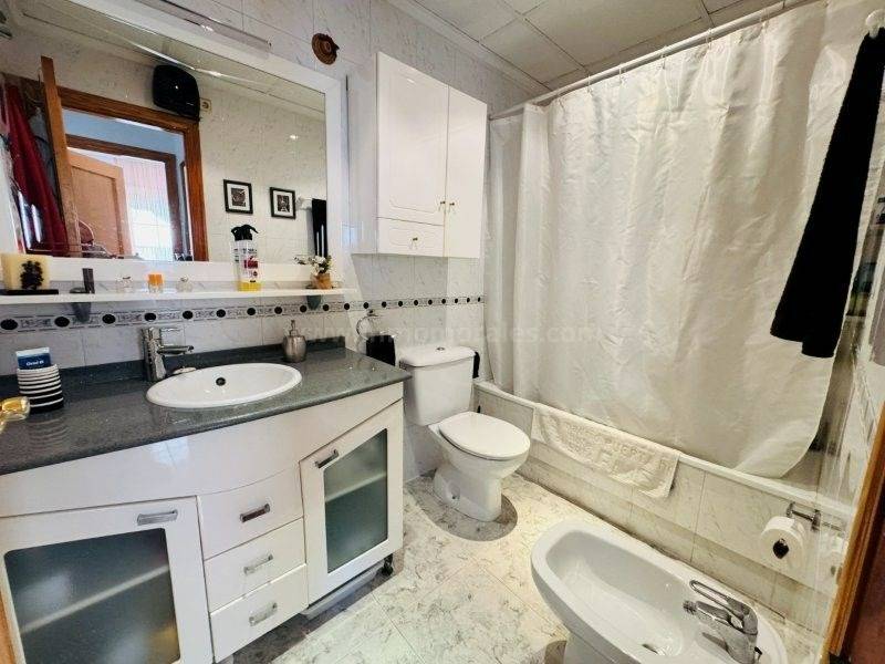 Resale - Apartment  - La Mata