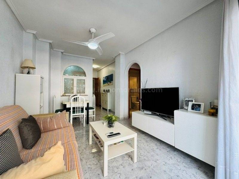 Resale - Apartment  - La Mata