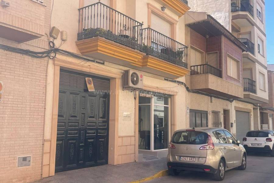 Venta - Garaje - Almoradí