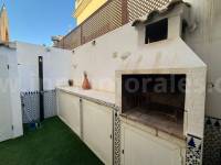 Resale - Semi detached Villa - Torrevieja - Los Frutales