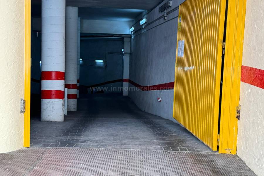 Resale - Garage - Torrevieja - Centro