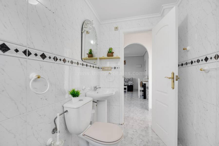 Venta - Apartamento / Piso - Torrevieja - Torreblanca