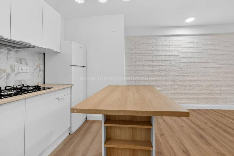Venta - Apartamento / Piso - Torrevieja - Center Torrevieja