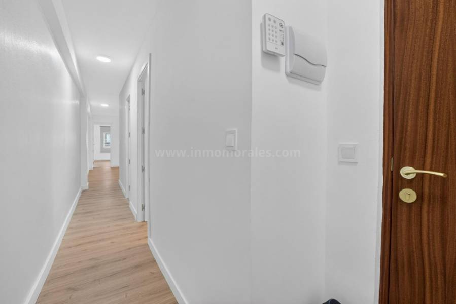 Venta - Apartamento / Piso - Torrevieja - Center Torrevieja