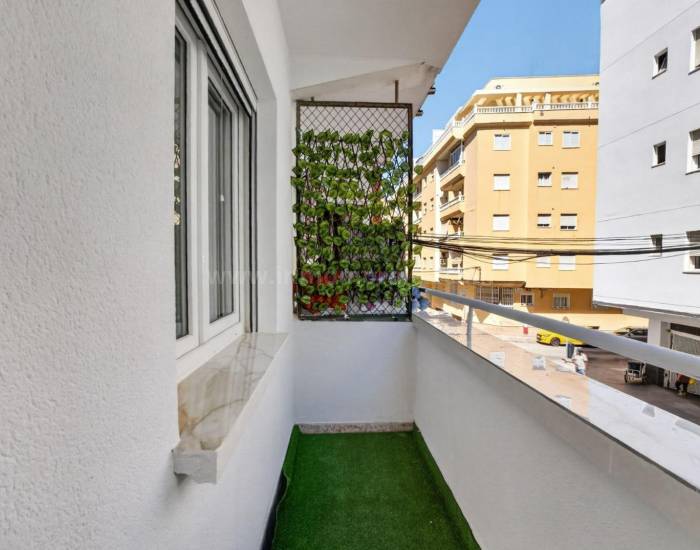 Apartamento / Piso - Venta - Torrevieja - Center Torrevieja