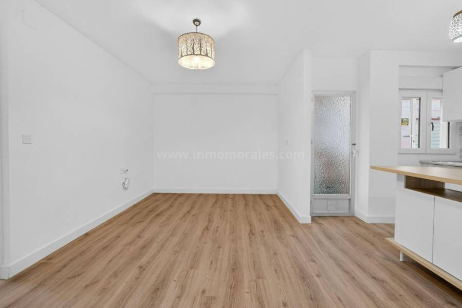 Venta - Apartamento / Piso - Torrevieja - Center Torrevieja