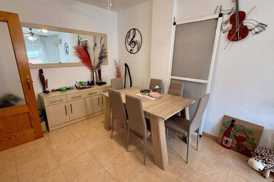 Wiederverkauf - Wohnung/Apartment - Almoradí