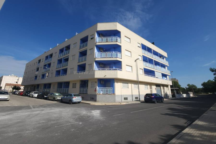 Resale - Apartment  - Almoradí