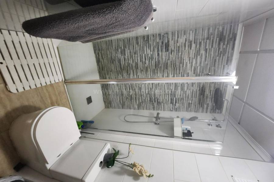 Resale - Apartment  - Almoradí