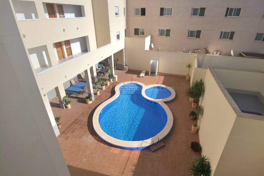 Resale - Apartment  - Almoradí