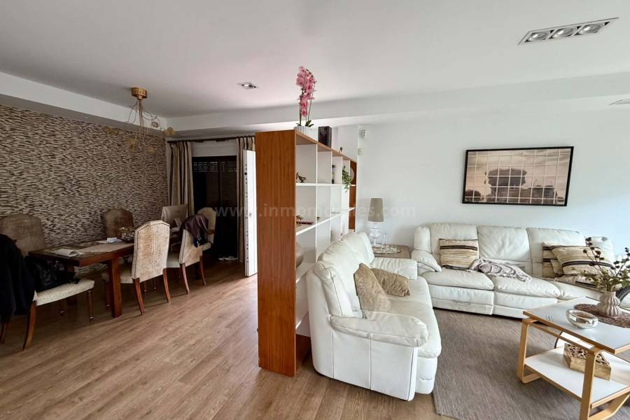 Revente - Maison individuelle / Villa - San Fulgencio - Urb. La Marina