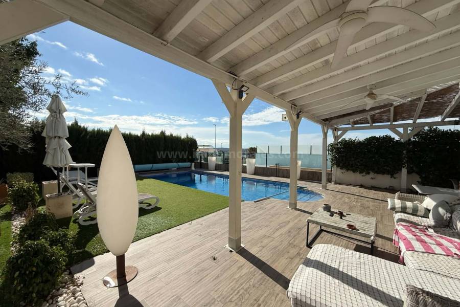 Revente - Maison individuelle / Villa - San Fulgencio - Urb. La Marina